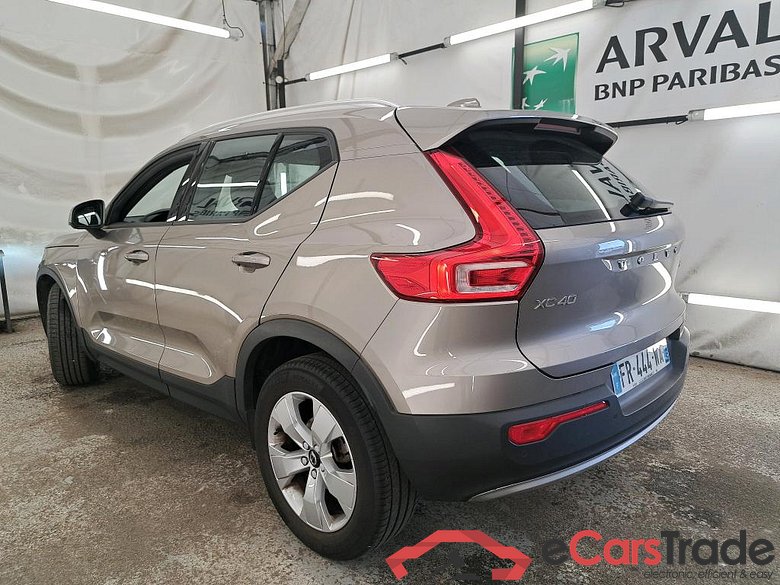 XC40 Momentum 2WD 2.0 D3 150CV BVA8 E6dT #2
