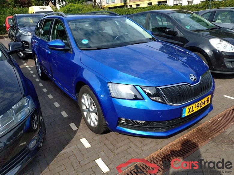 SKODA Octavia Combi 1.0 TSI Greentech Ambition Business #2