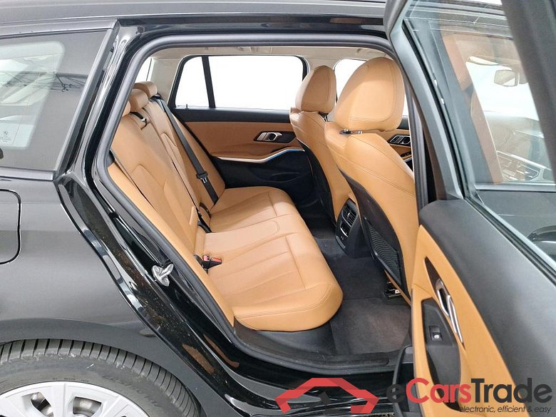 BMW 3 SERIES TOURING 2.0 330E (215KW) TOURING #6