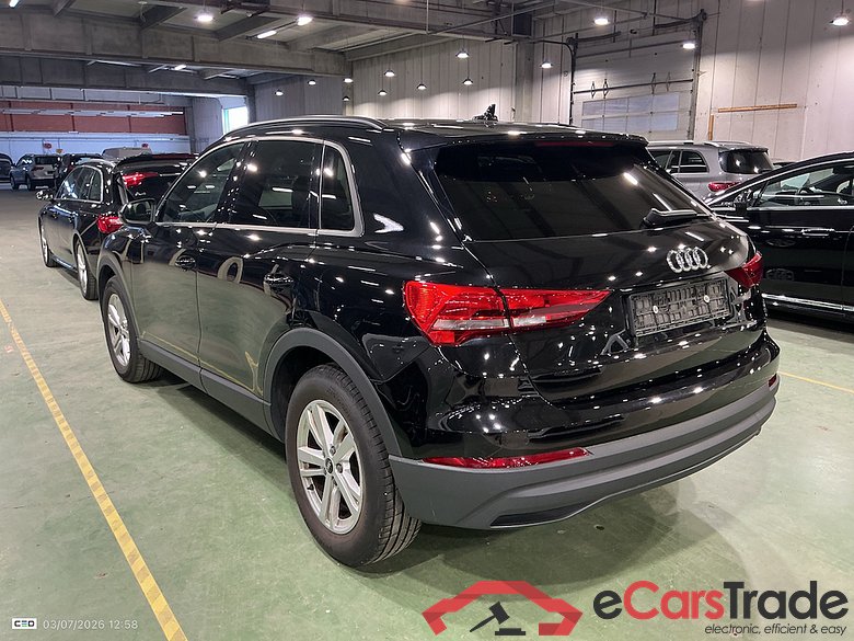 AUDI Q3 2.0 35 TDI S TRONIC BUS. ED. ATTRACTION #3