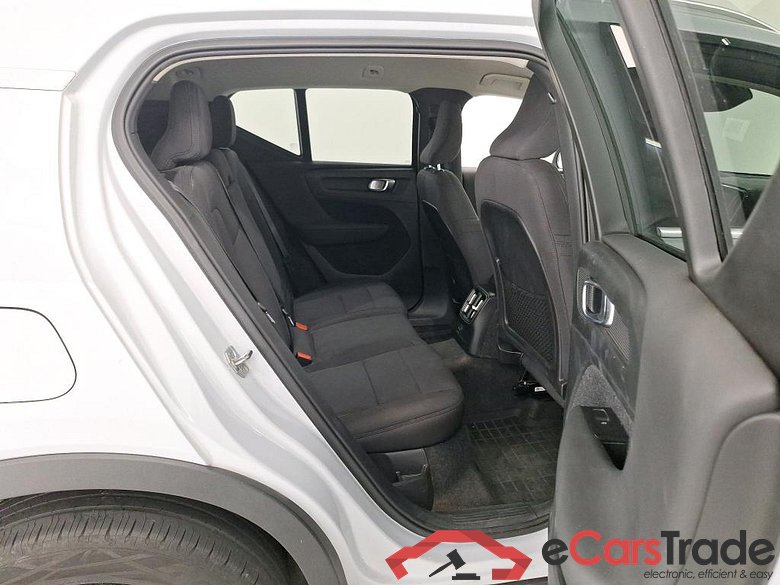 VOLVO XC40 1.5 T4 RECHARGE GEARTR. INSCRIPTION EXPR #6