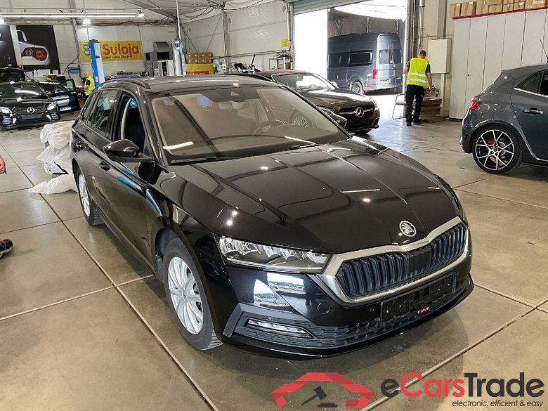 Octavia Combi Ambition 2.0 TDI 85KW AT7 E6d #2