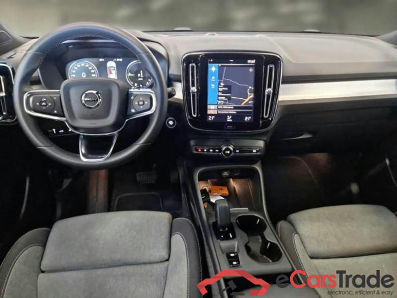 VOLVO XC40 / 2021 / 5P / SUV T5 RECHARGE PLUG-IN AUTO CORE #3