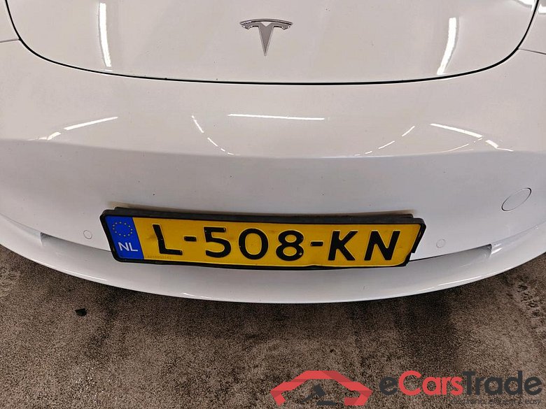 Tesla Model 3 Standard Range Plus RWD 4d #5