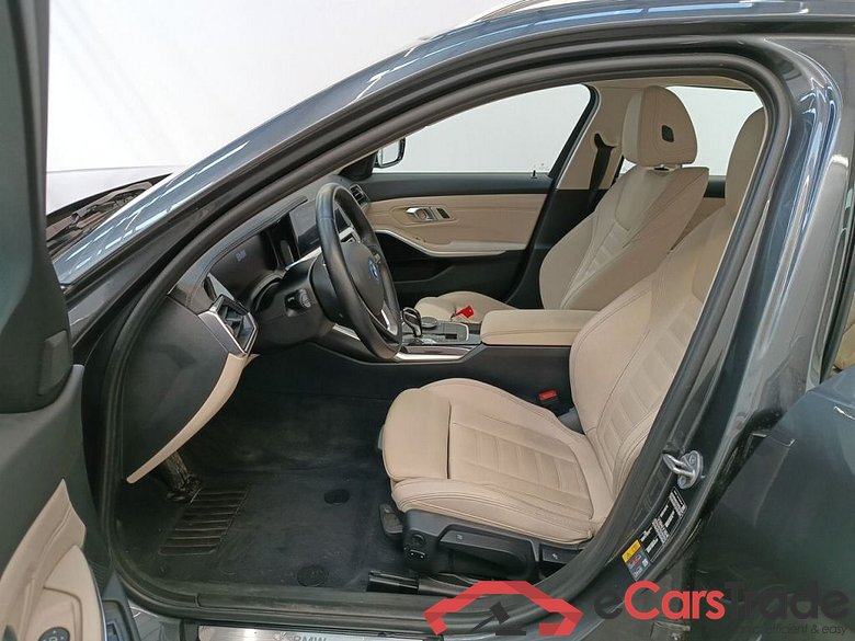 BMW 3 TOURING - 2019 320eXA 163hp PHEV 5d #3
