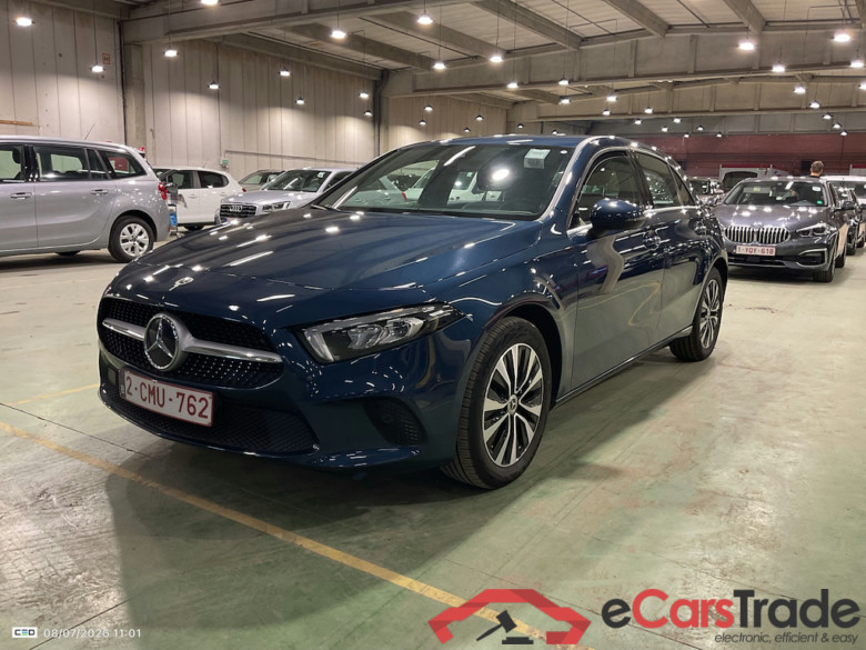MERCEDES-BENZ A-CLASS 1.3 A 250 E DCT BUSINESS SOLUTION #1