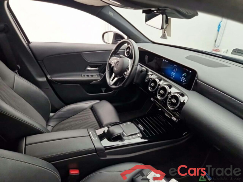MERCEDES A-KLASSE LIMOUSINE 180D BUSINESS SOL. AUT. #3