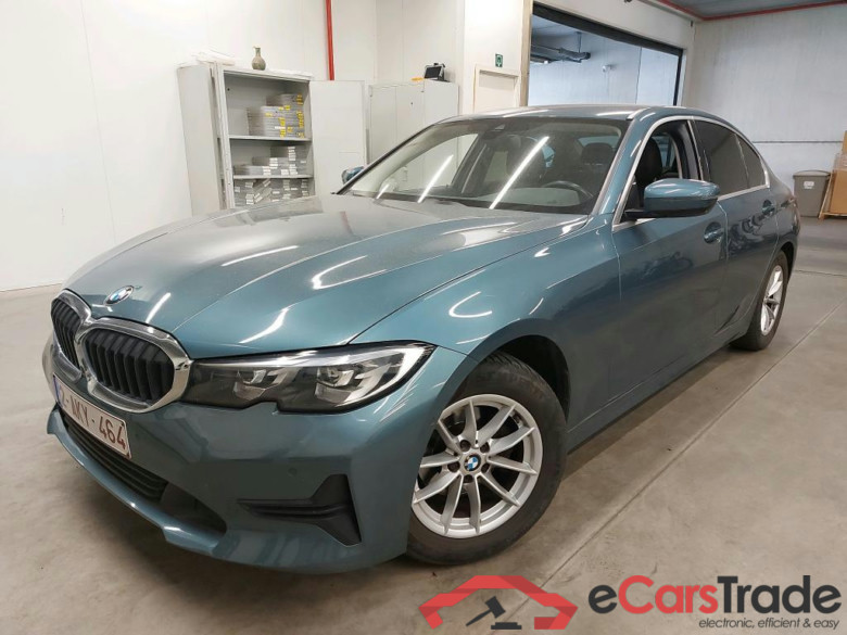 BMW - BMW 3 BERLINE 318iA 156PK Advantage Pack Business With Vernasca Heated Seats & Parking Assistant Plus * PETROL *