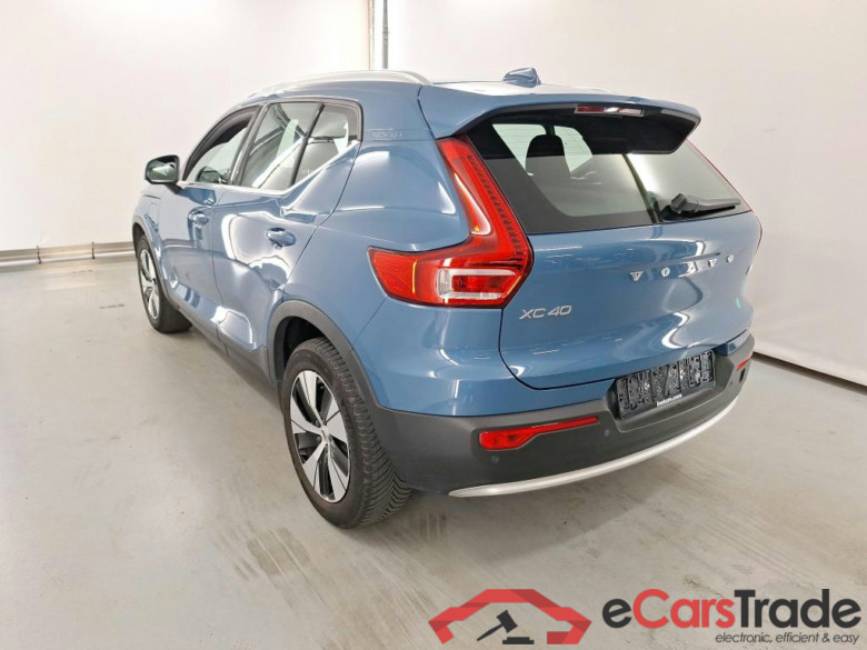 VOLVO XC40 1.5 T4 PHEV CORE DCT #3