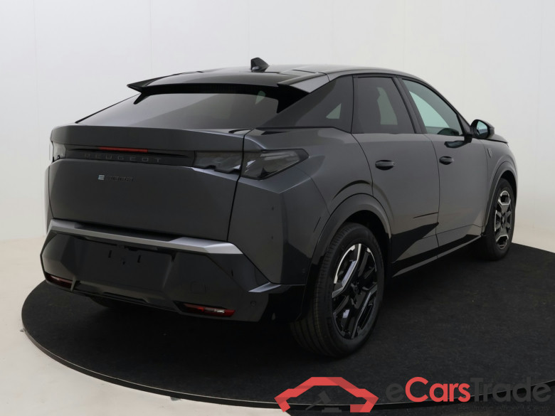 Peugeot E-3008 GT Electric 73 kWh 213 hp #6