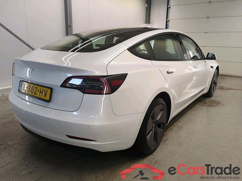 Tesla Model 3 Stnd.RWD Plus 60 kWh #2