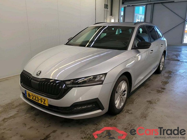SKODA Octavia Combi 1.5 e-TSI Sport Bns #1