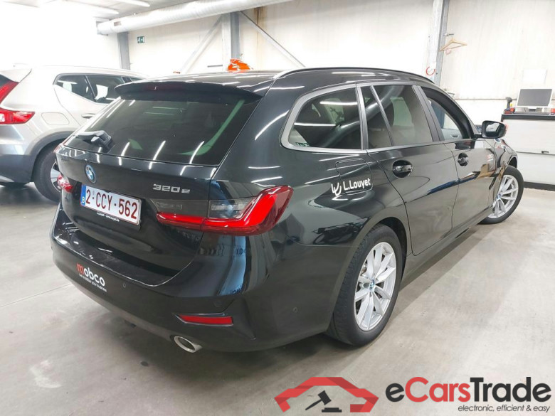 BMW - BMW 3 TOURING 320e 204PK Pack Business Plus With Vernasca Heated Seats Front & Rear & Travel Pack & Boot Pack & Pano Roof  * HYBRID * #2