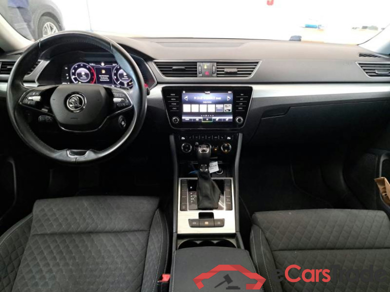 SKODA SUPERB WAGON / 2019 / 5P / STATION WAGON 1.6 TDI 88KW EXECUTIVE DSG #3