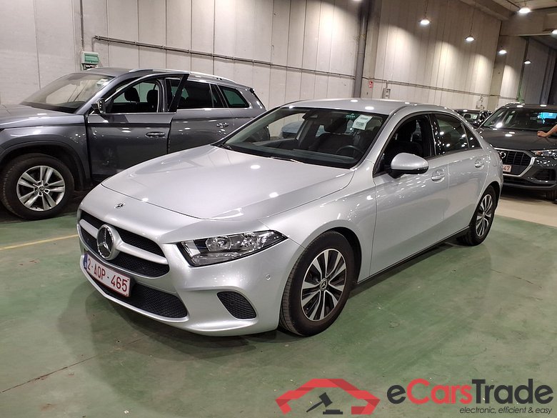 MERCEDES-BENZ A-Klasse 2.0 A 180 D BUSINESS SOLUTION DCT #1
