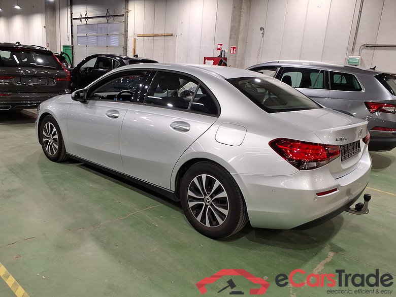 MERCEDES-BENZ A-Klasse 2.0 A 180 D BUSINESS SOLUTION DCT #2