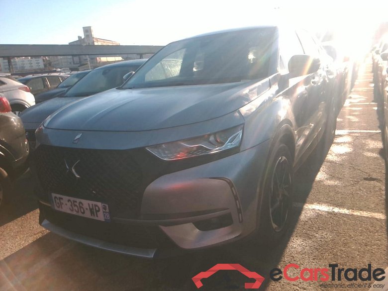 DS 7 Crossback 1.6 E-Tense Hybrid Performance Line Aut. LED Virtual Navi Sport-Leather-Alcantara KeylessGo Camera Klima PDC ...