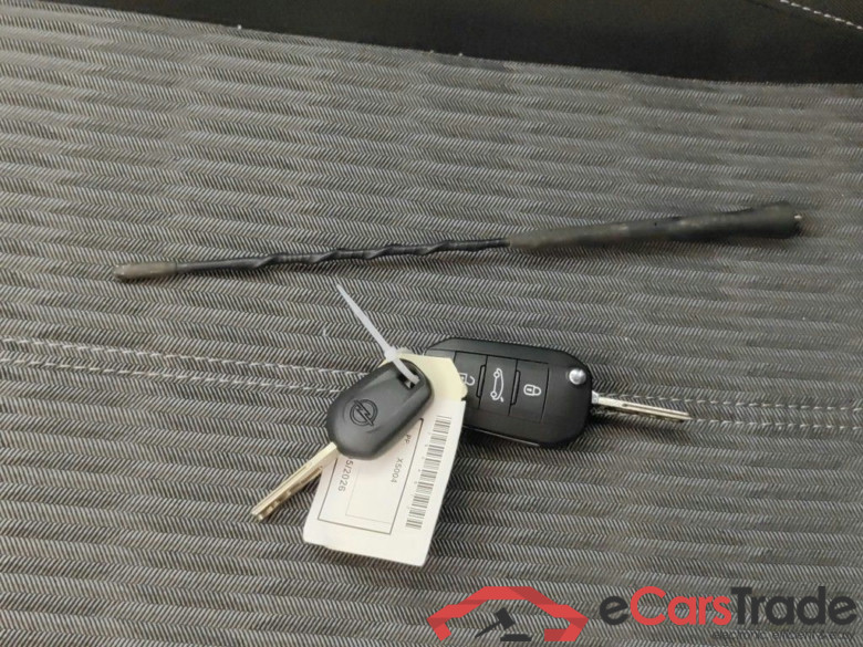 OPEL CORSA - 2020 1.2 Turbo Edition Start/Stop (EU6.4AP) 5d #4