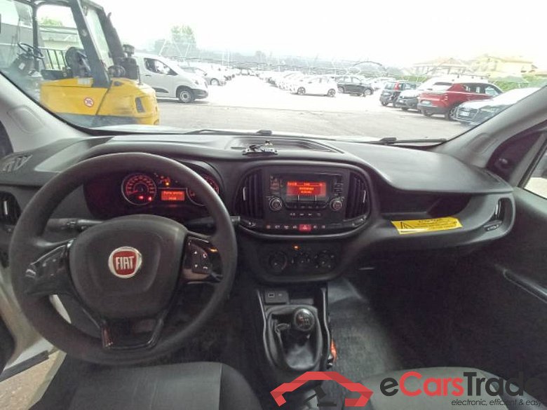 FIAT DOBLÒ CARGO / 2014 / 4P / VETT. FURGONATA 1.6 MULTIJET 16V 105CV SX EURO 6 #3