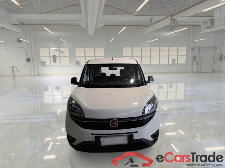 FIAT DOBLÒ CARGO / 2014 / 5P / COMBI CH1 LOUNGE 1.6 MJET 105CV E6D N1 #6
