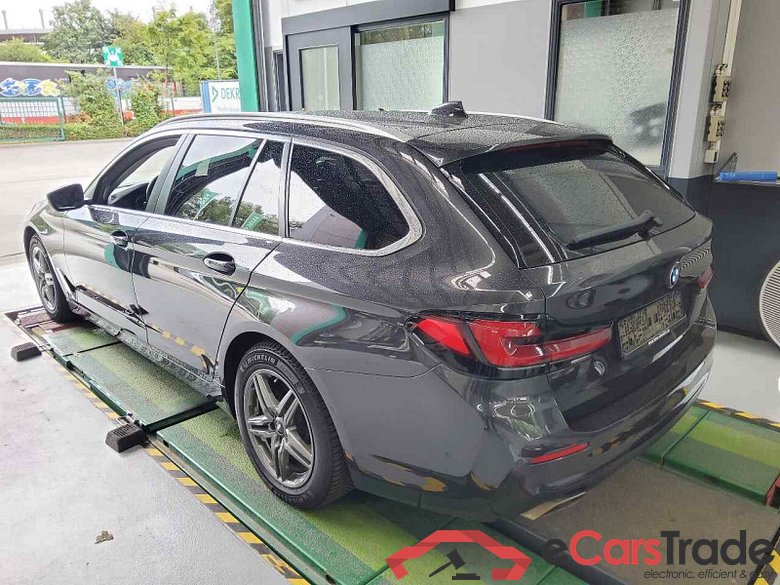 BMW 5 Touring (G31)(2017->) DE - Kb5 530 d Mild-Hybrid EU6d, (Facelift) 2020 - 2024 #4