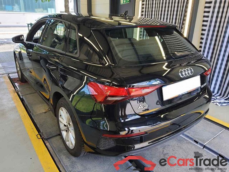 Audi A3 Sportback (8YA)(03.2020->) DE - LimS5 30 2.0 TDI EU6d, basis, 2020 - 2024 #4