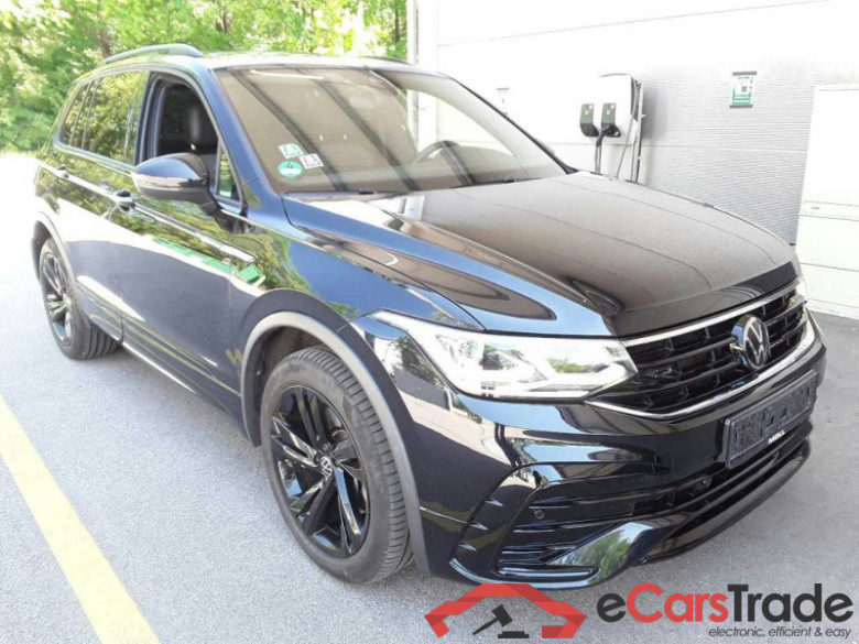 Volkswagen Tiguan (AX1)(07.2020->2024) DE - SUV5 2.0 TSI BMT/Start-Stopp EU6d, 4Motion R-Line OPF, (Facelift) 2021 - 20