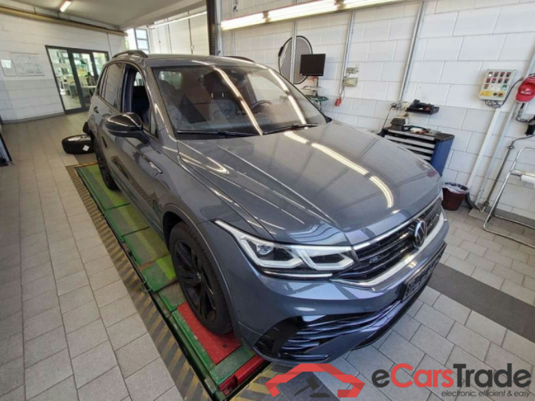 Volkswagen Tiguan (AX1)(07.2020->2024) DE - SUV5 2.0 TSI BMT/Start-Stopp EU6d, R-Line 4Motion OPF (EURO 6d), (Facelift) #2