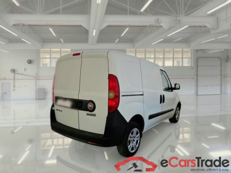 FIAT DOBLÒ CARGO / 2014 / 4P / VETT. FURGONATA CH1 LOUNGE 1.6 MJET 105CV E6D SeS #2