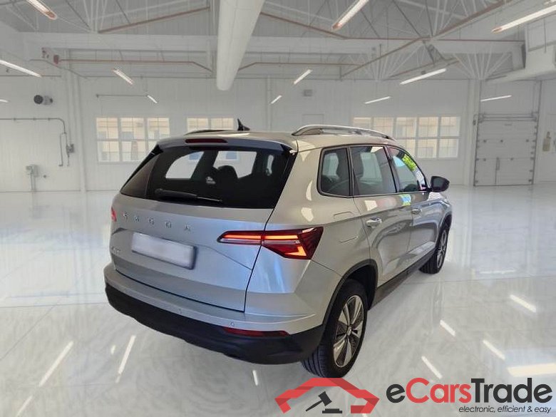 SKODA KAROQ / 2022 / 5P / SUV 2.0 TDI 85KW EVO SCR EXECUTIVE DSG #2