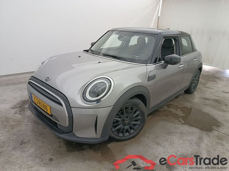 MINI MINI 5 DOORS - 2021 1.5A 136 Cooper OPF DCT 5d #2