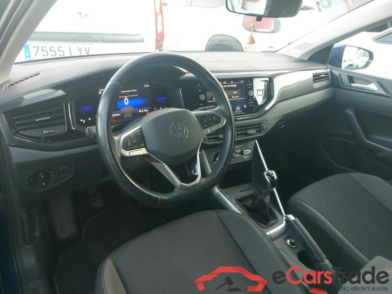 VOLKSWAGEN Polo / 2021 / 5P / berlina con portón Life 1.0 TSI 70kW (95CV) #3