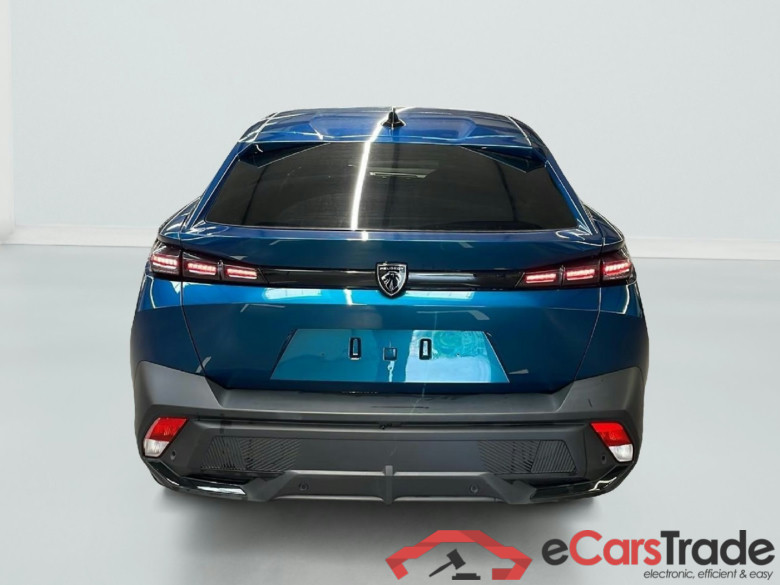 Peugeot 408 Hybrid 145 e-DCS6 Allure #6
