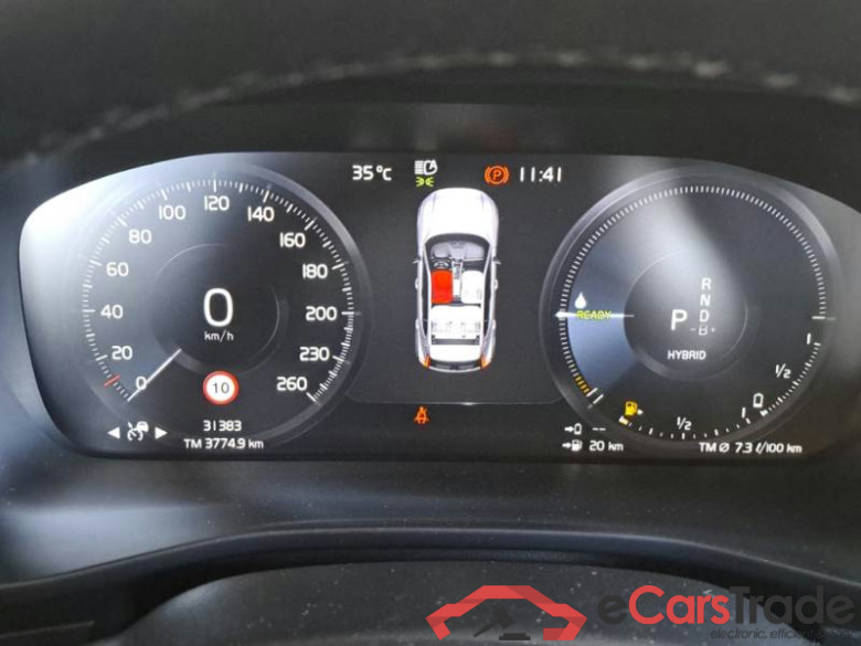 VOLVO XC40 / 2021 / 5P / SUV T5 RECHARGE PLUG-IN AUTO PLUS BRIGHT #4
