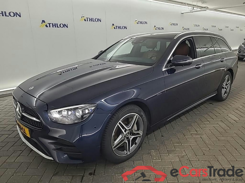 MERCEDES-BENZ E-klasse Estate E 300 e 9G-TRONIC Bus Sol AMG 5D 235kW #1