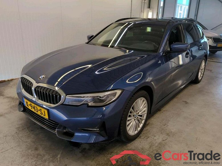 BMW 3-serie Touring 318i High Executive #1