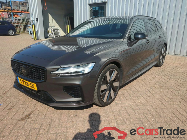 VOLVO V60 2.0 T6 AWD + Dark #1
