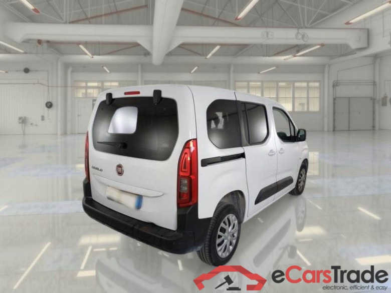 FIAT DOBLÒ / 2022 / 5P / COMBI COMBI 1.5 BLUEHDI 100CV MT6 (N1) #2