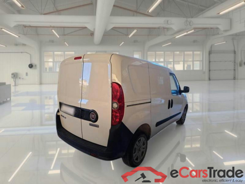 FIAT DOBLÒ CARGO / 2014 / 4P / VETT. FURGONATA CH1 LOUNGE 1.6 MJET 105CV E6D-F SeS #2