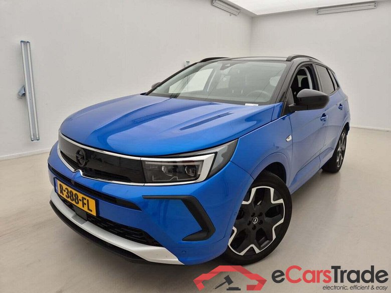 OPEL Grandland 1.6 TurboHy Ultimate