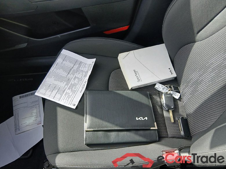 KIA Sportage / 2022 / 5P / todoterreno 1.6 T-GDi MHEV 110kW (150CV) Drive 4x2 #5