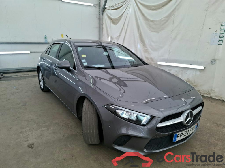 MERCEDES-BENZ Classe A Compact / 2018 / 5P / Berline A 180 d Progressive Line #4