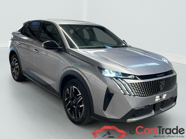 Peugeot 3008 Allure Hybrid 145 e-DCS6 #1