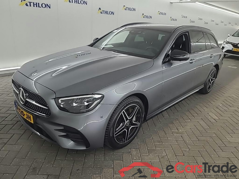 MERCEDES-BENZ E-klasse Estate E 300 e AMG Line 5D 235kW #1