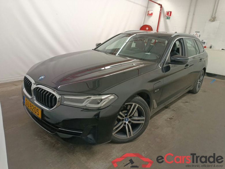 BMW 5 TOURING - 2020 530eXA 184hp PHEV 5d
