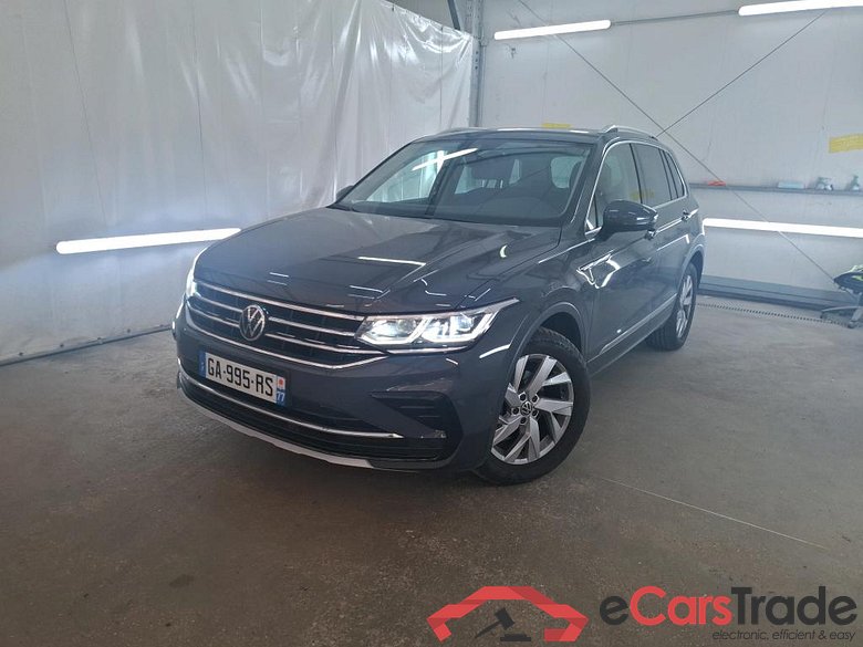 VOLKSWAGEN Tiguan / 2020 / 5P / SUV 1.5 TSI 150 DSG7 Elegance Exclusive