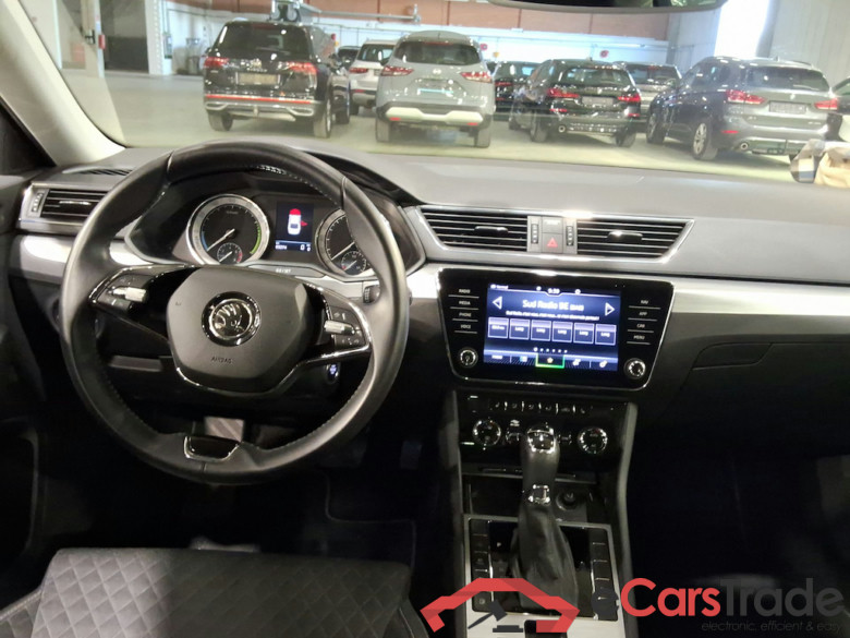 SKODA Superb 1.4 TSI PHEV 160KW DSG6 AMBITION #6
