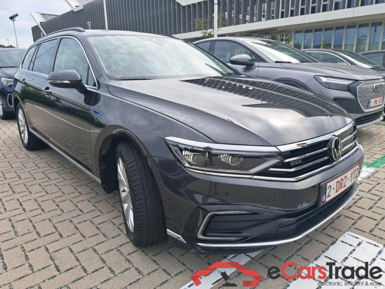 VOLKSWAGEN PASSAT VARIANT 1.4 TSI MSQ VARIANT GTE BUSINESS #2