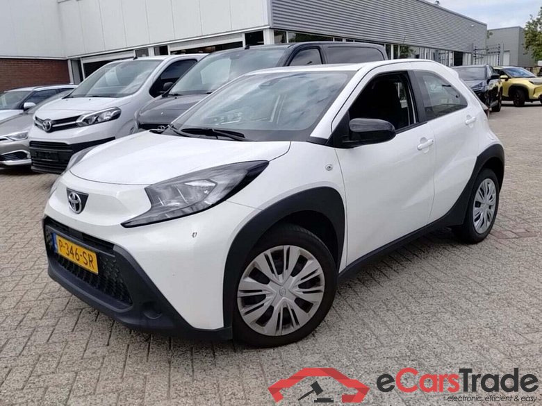 TOYOTA Aygo X 1.0 VVT-i MT Play