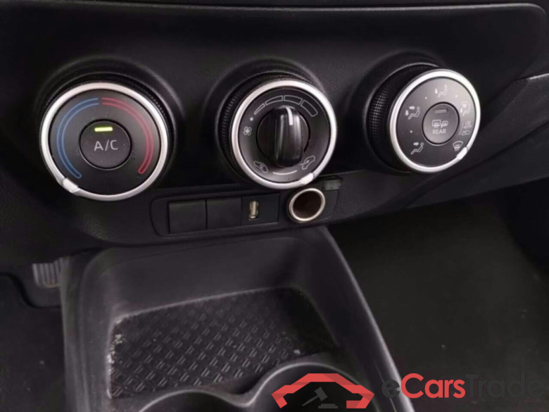 TOYOTA Aygo X 1.0 VVT-i MT Play #6